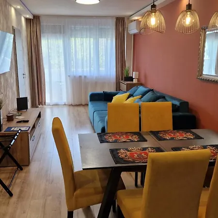 Διαμέρισμα Queen Emma's Place *